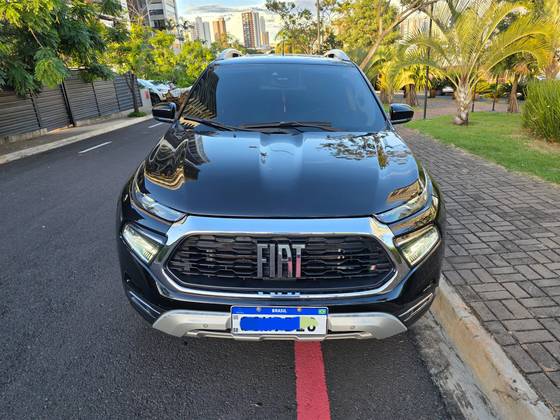 FIAT TORO 1.3 TURBO 270 FLEX VOLCANO AT6 FIAT TORO 1.3 TURBO 270 FLEX VOLCANO AT6